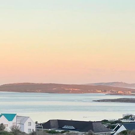 Views At 69 B&B Langebaan Bagian luar foto