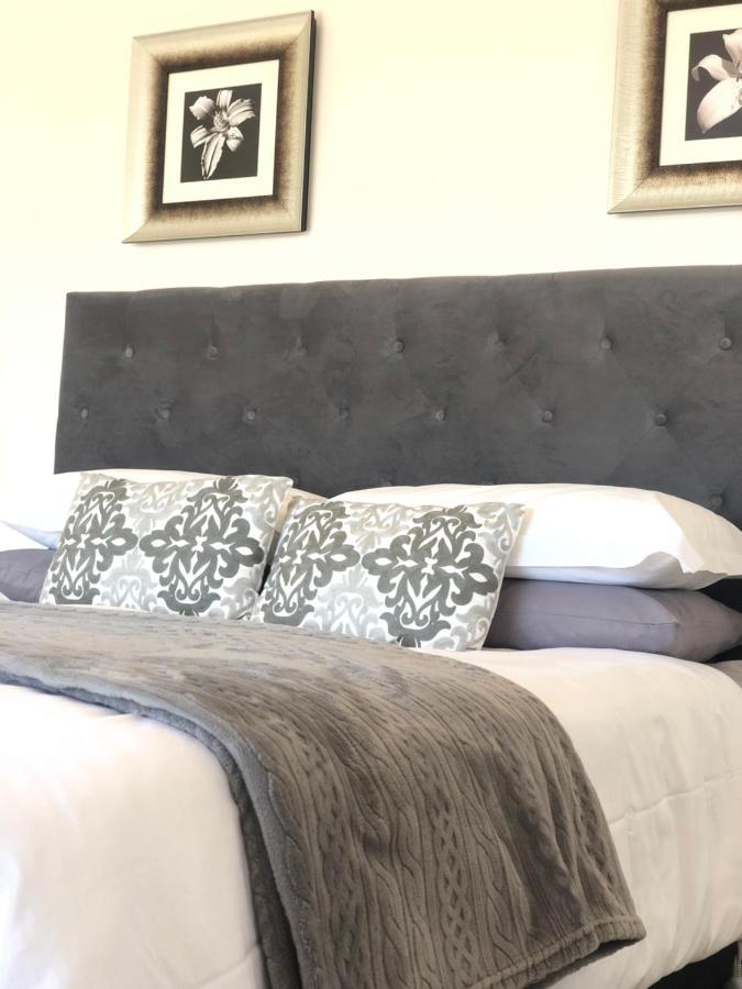 Views At 69 B&B Langebaan Bagian luar foto