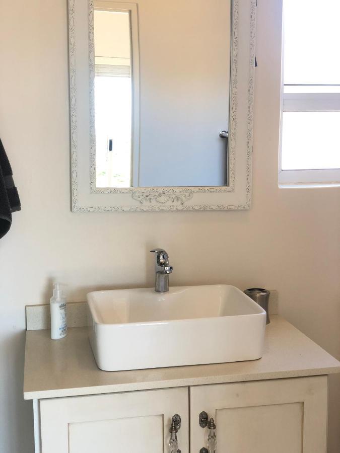 Views At 69 B&B Langebaan Bagian luar foto