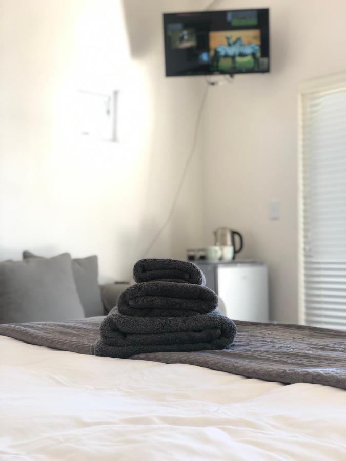 Views At 69 B&B Langebaan Bagian luar foto